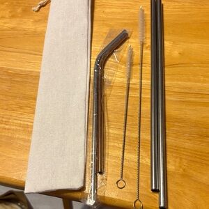 Stainless Steel Reusable Straw Set with  2 Brush and Pouch